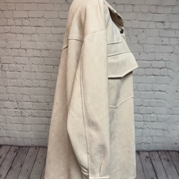 Altar'd State Jacket - Picture 14 of 15